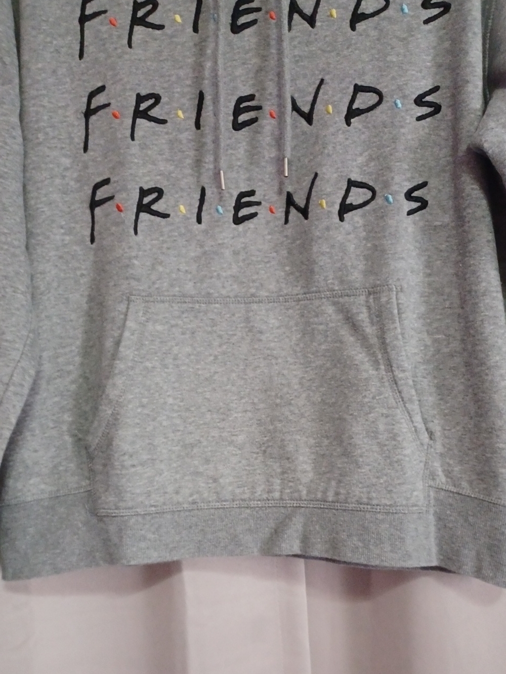 H&M × Warner Bros "Friends" TV Show Logo Hoodie Heather Gray Pouch Pocket Large - Picture 6 of 13